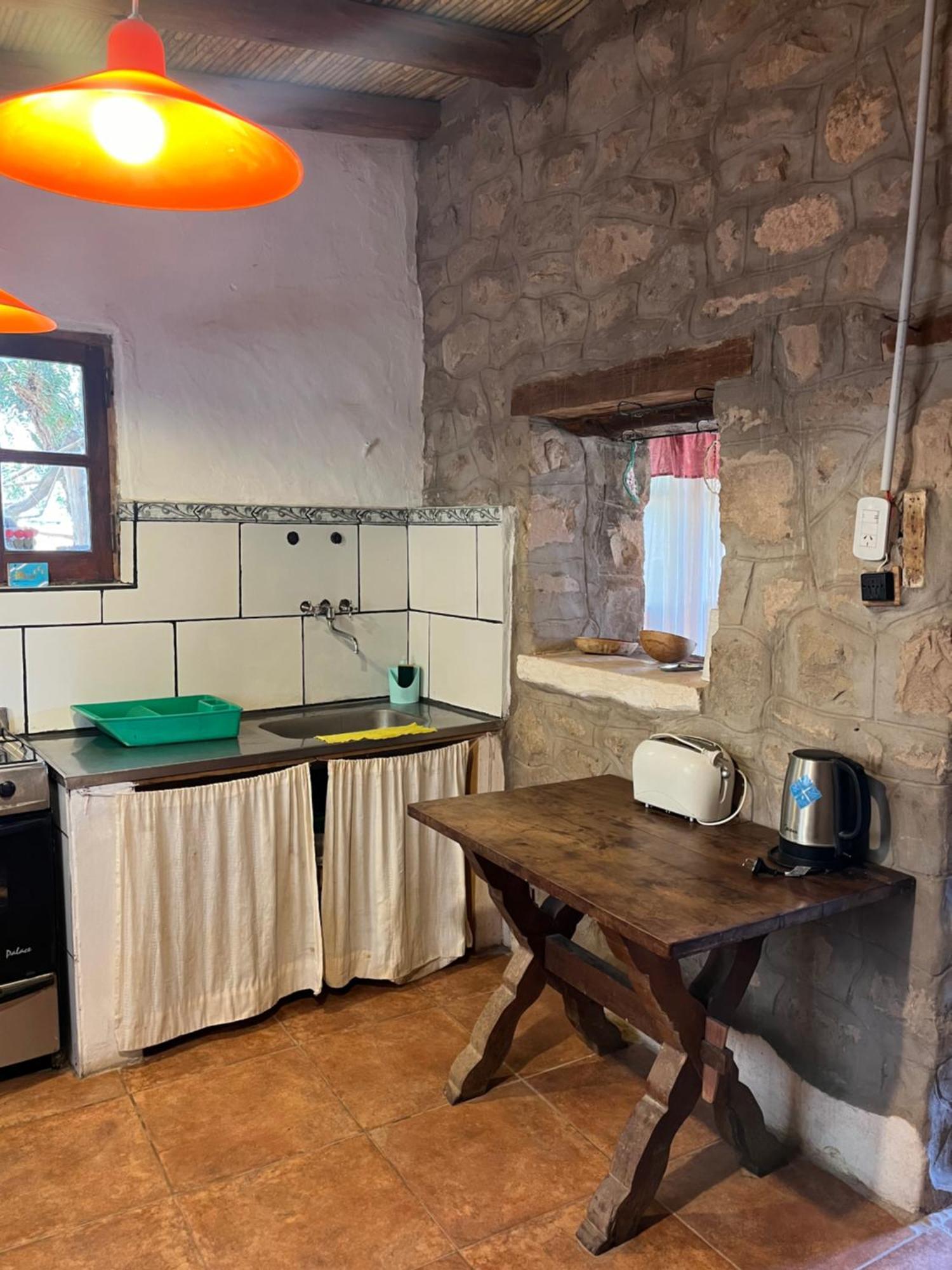 Villa San Silvestre - casa con patio y parrilla Tilcara Exterior foto